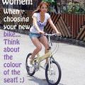 women chosing bike