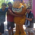 im the fat ass huggin Garfield...